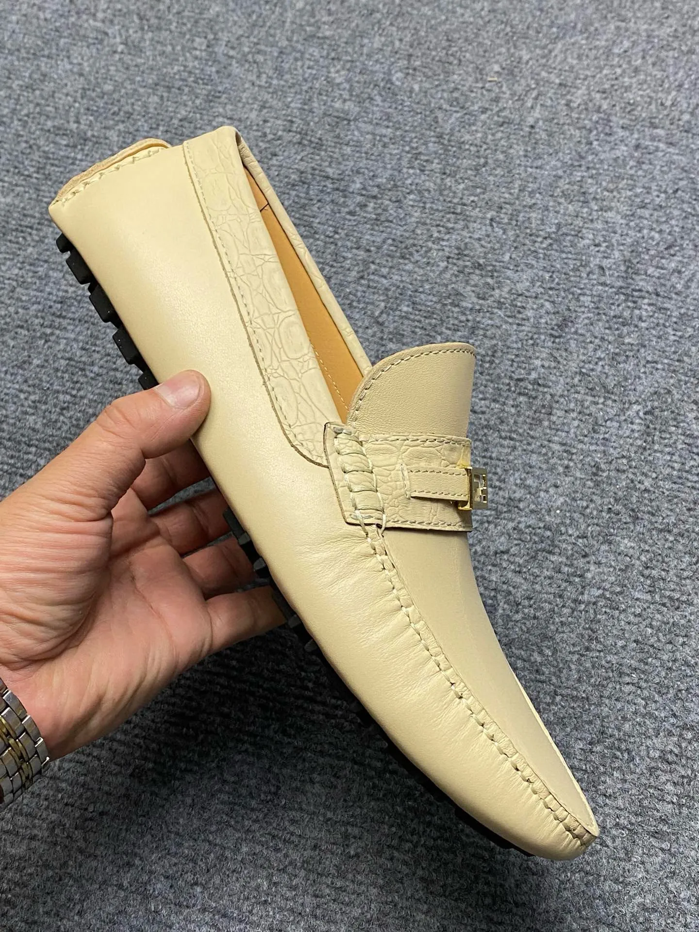 Men's Men's Shoes Men's Men's Shoes 💰700FENDI Fendi Men's Shoes are breathable and comfortable. Original development. Counters copy one to one. Imported cowhide. Niuri. 38 to 44. (can be ordered at 45.46. No returns or exchanges)